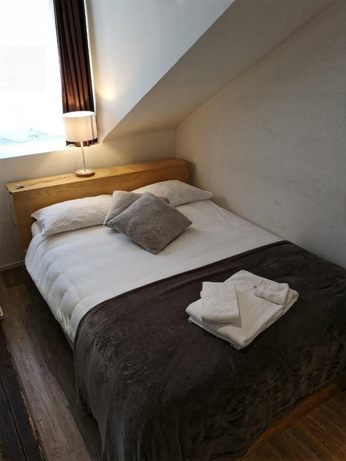 Hotel Du Raisin โลซาน ภายนอก รูปภาพ